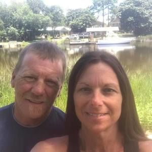 Meet your Posher, Stacy